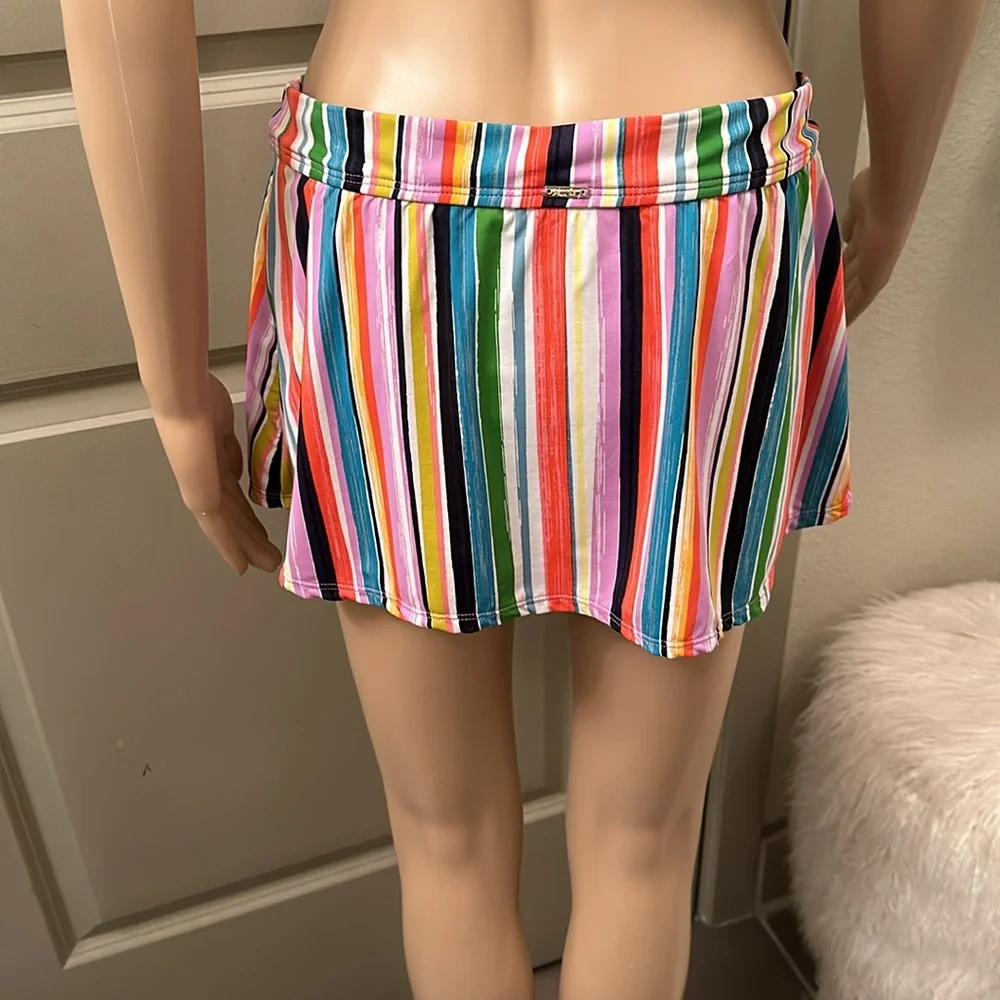 Anne Cole 2-piece swim skirt, top and coverup. - Picture 9 of 16